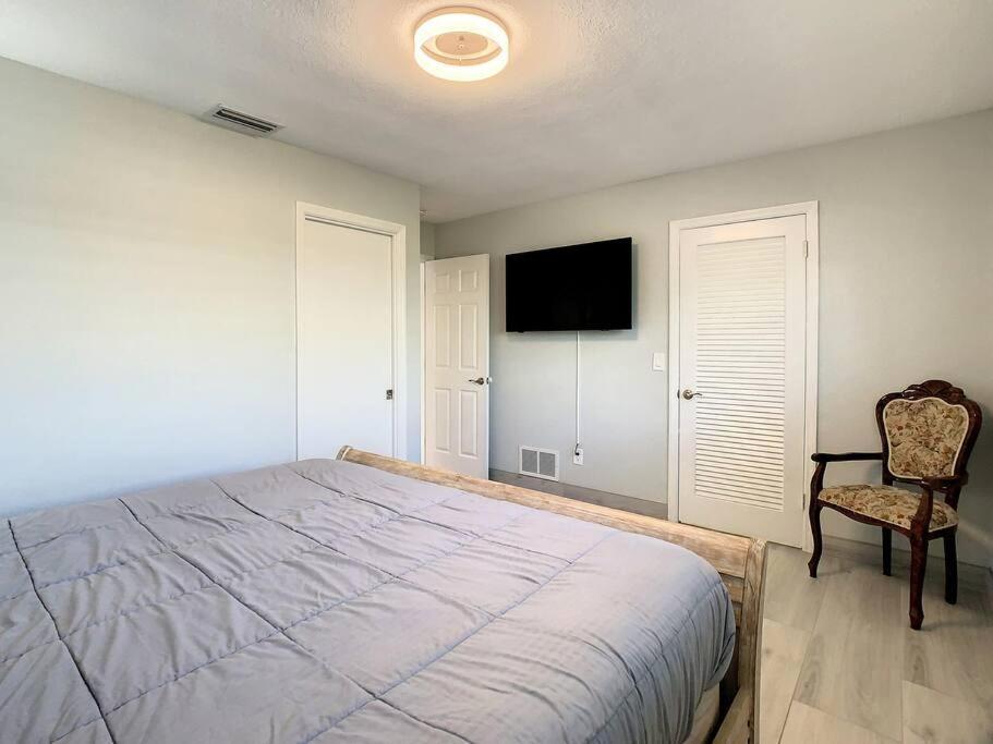 Amazing Water Front View Home Newly Renovated 3Bd 2Bth Clearwater Beach Ngoại thất bức ảnh