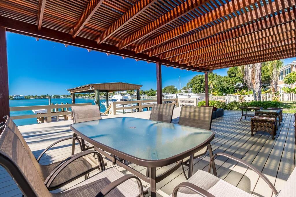 Amazing Water Front View Home Newly Renovated 3Bd 2Bth Clearwater Beach Ngoại thất bức ảnh